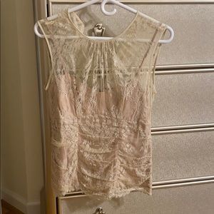 Nanette Lepore Size 6 sleeveless lace/cami top